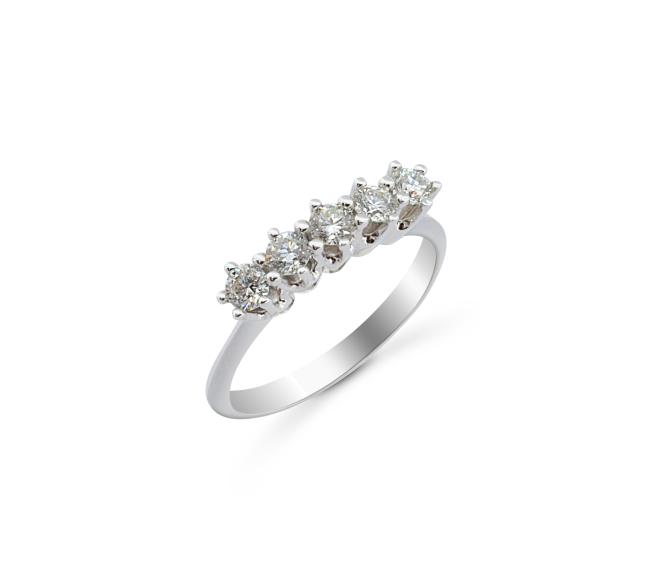 18K White Gold Ring with Natural Diamonds RING